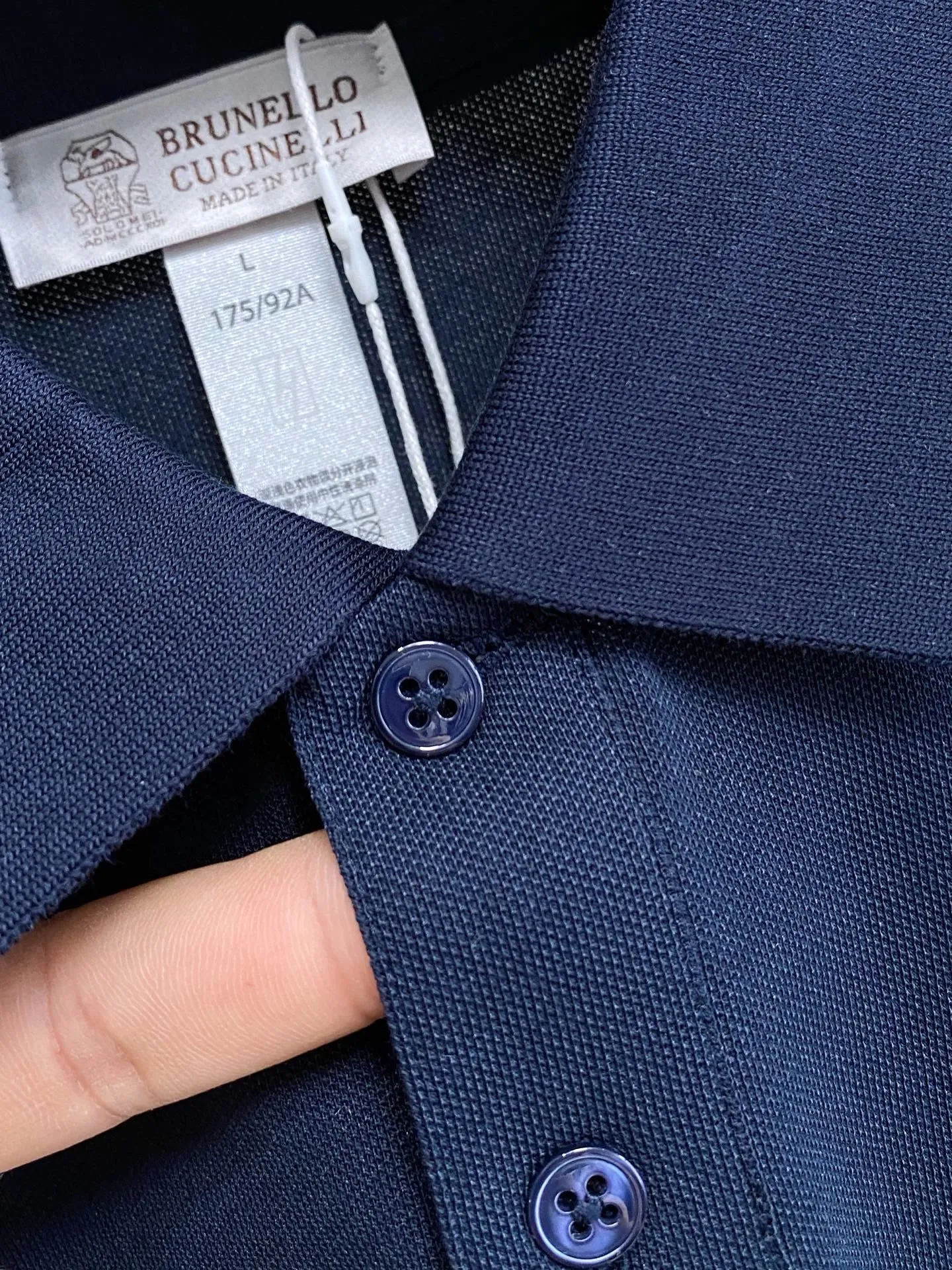 , BC highly recommended! Spring and summer new products are on sale at the counter. Fashionable Premium Men's Polo - Logo on the chest, personalized and fashionable/Imported top-notch high-density mercerized pearls, extremely skin-friendly and comfortable. It feels very delicate, has a good texture, is cool and breathable, and is a very good overall product. It can be worn alone without any problem. Size M-3Xl